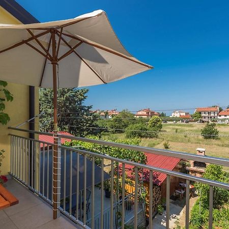 Apartment Nensi Пореч Екстер'єр фото