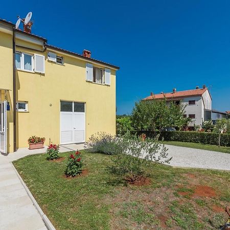 Apartment Nensi Пореч Екстер'єр фото